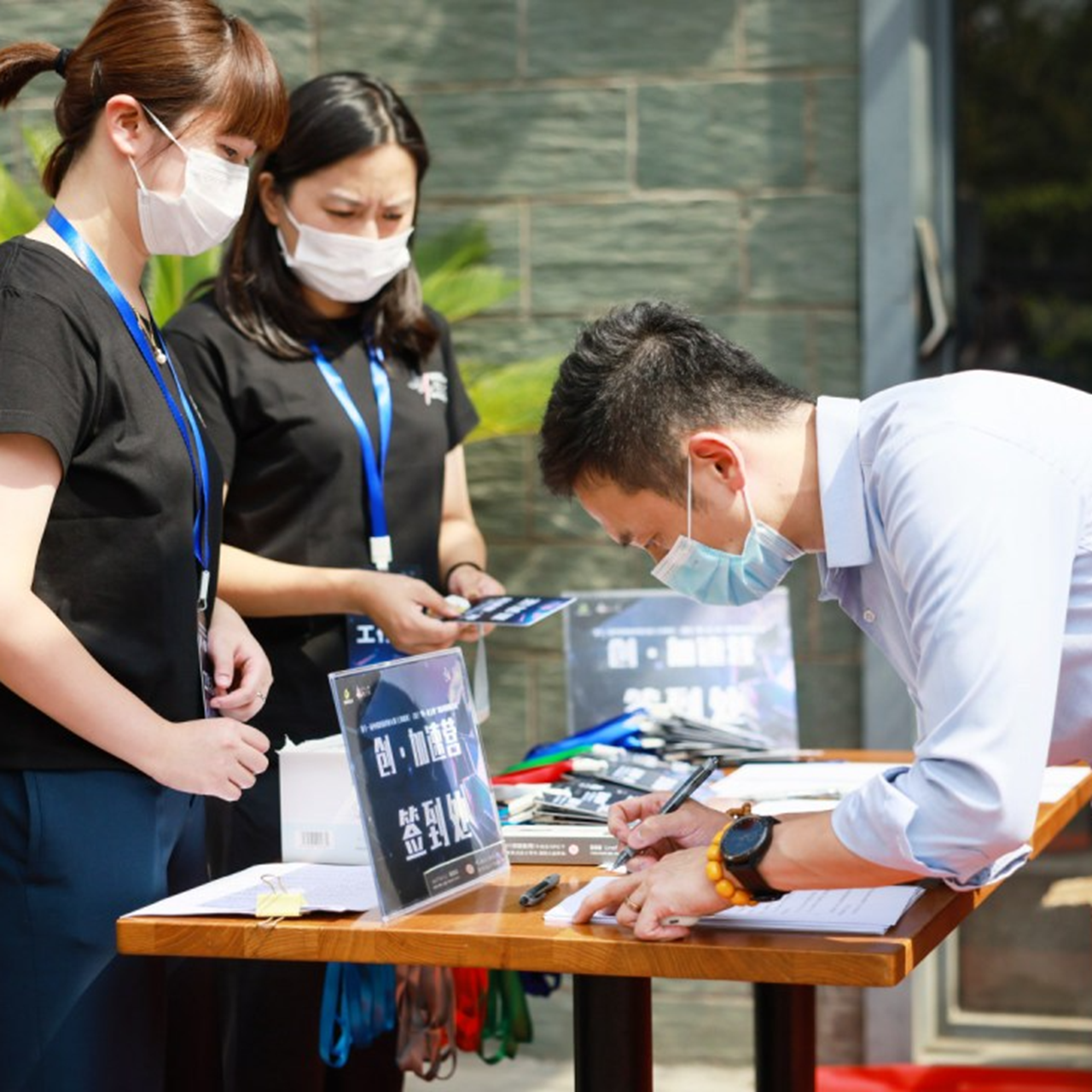 说明: https://mmbiz.qpic.cn/mmbiz_png/hGFXz8jYp24GN8ImB7iag5GbuQuKhaXiaps7zu5cicqcJDfe8PGdUZ2sVmkNpugc58jN6FdngYSicQU5ZDY675NmXw/640?wx_fmt=png