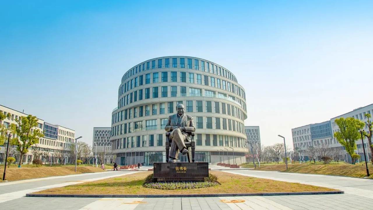 说明: https://mmbiz.qpic.cn/mmbiz_jpg/AfJMqDSnxoUhrh0bQ5gk6oHWyNiaKVcqgibafDYV4z4ib0ItHGBQO7MGZ1cbguUUMia1qev3s8VBDI2rZAjxuQLdkA/640?wx_fmt=jpeg&wxfrom=5&wx_lazy=1&wx_co=1