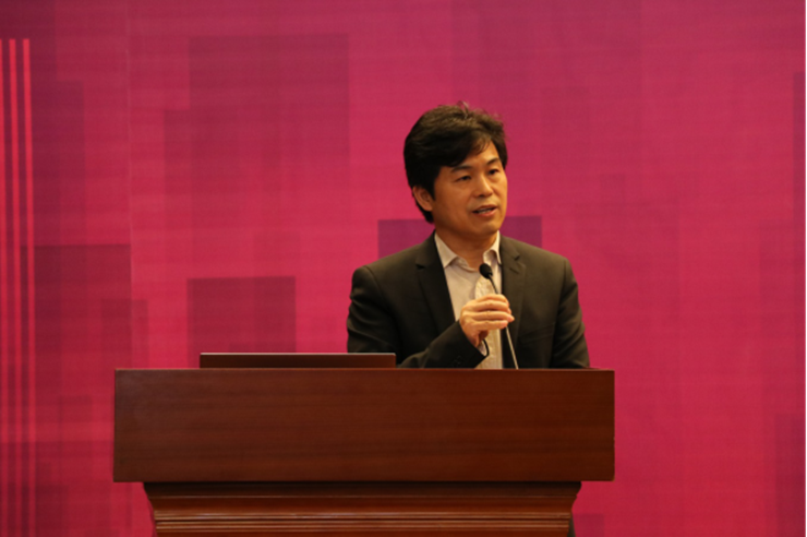 http://sh.xinhuanet.com/135907222_14817680000571n.png